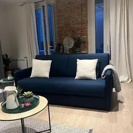 T2 ,ac,private, Terrace, Apartment *
