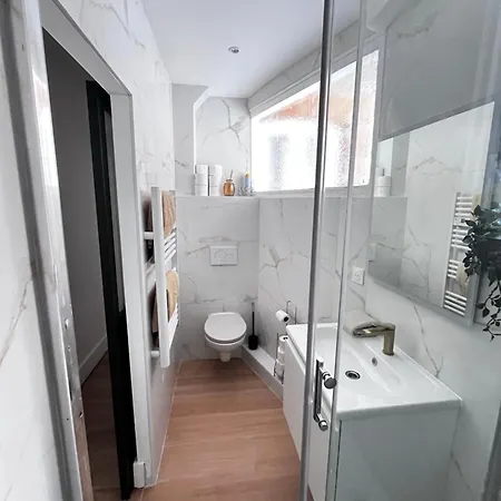 T2 Climatisé - With Ac - Private Terrace - Centre Apartamento