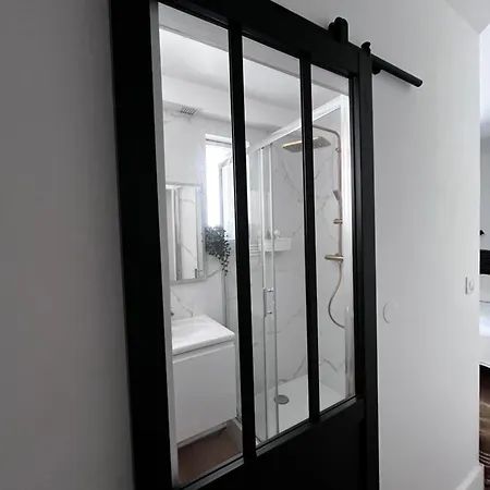 T2 Climatise - With Ac - Private Terrace - Centre Διαμέρισμα *
