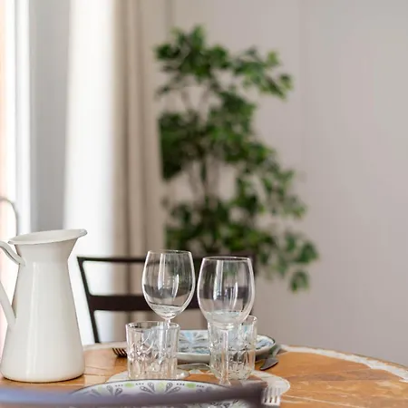 T2 Climatise - With Ac - Private Terrace - Centre Διαμέρισμα