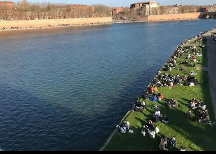 Διαμέρισμα T2 ,ac,private, Terrace,