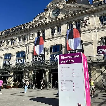 T2 ,ac,private, Terrace,